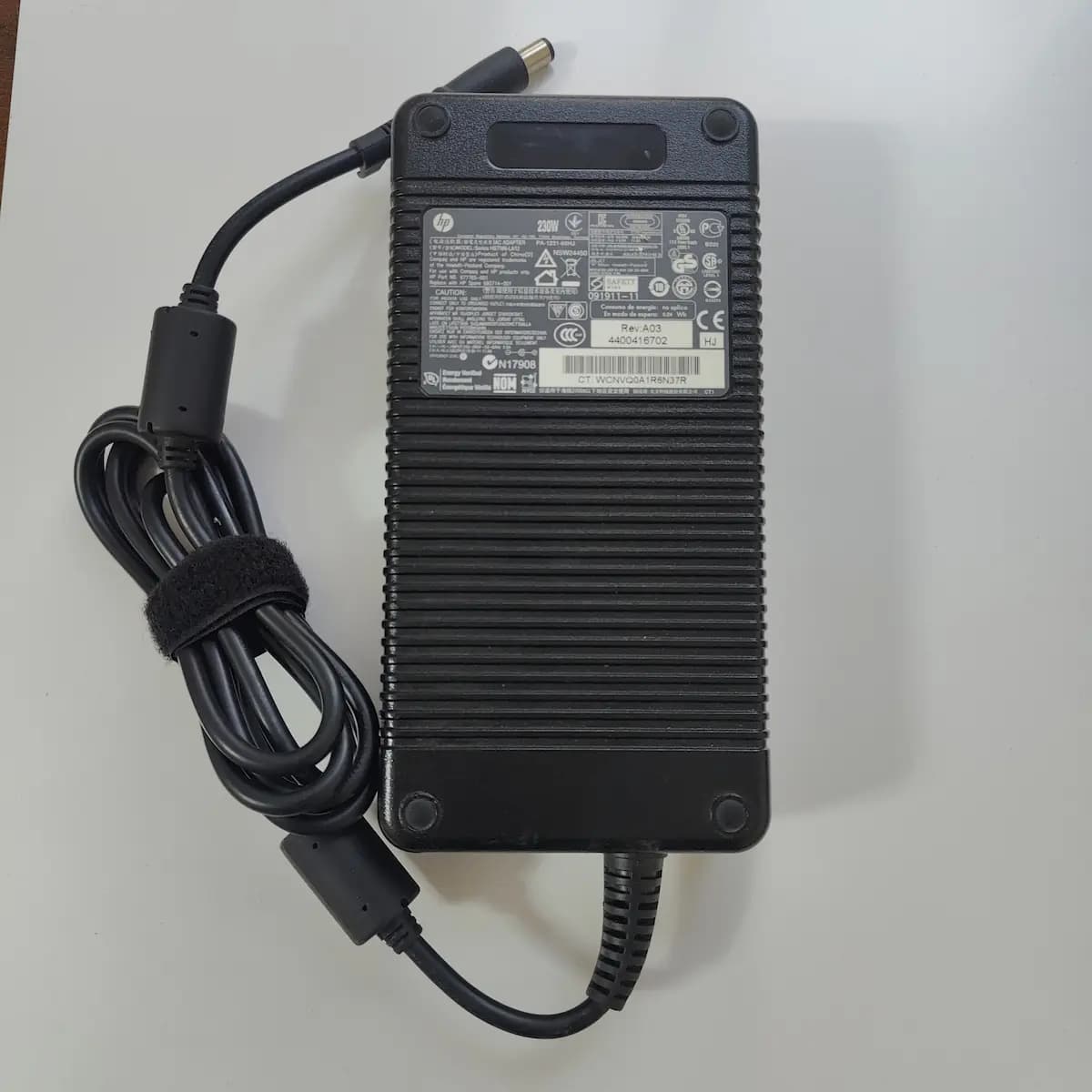 شارژر hp 230w