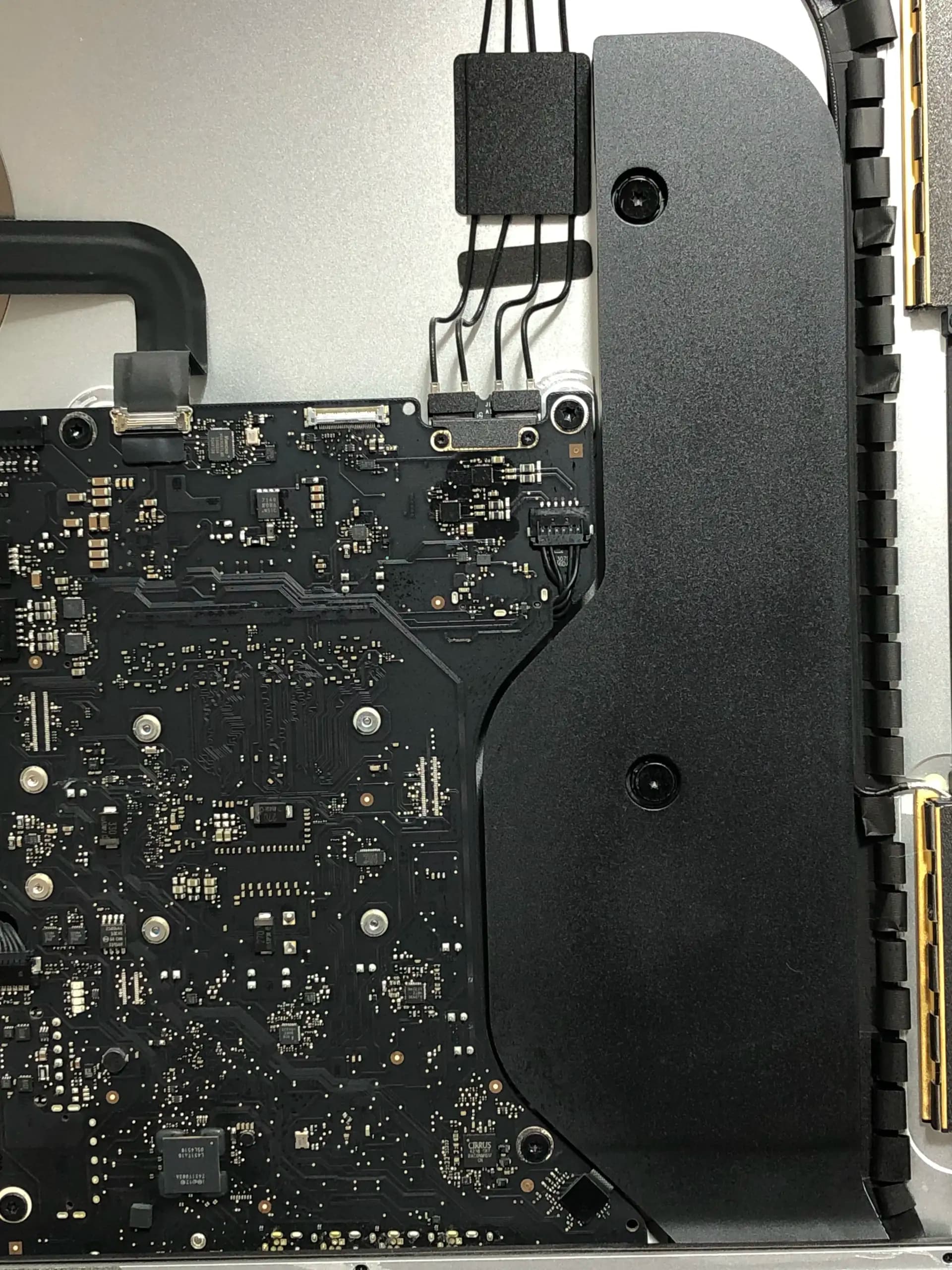خرید و تعویض مادربورد آی‌مک A1418 و A1419 (۲۰۱۲ تا ۲۰۲۰) – Logic Board iMac اورجینال با گارانتی و نصب تخصصی 3