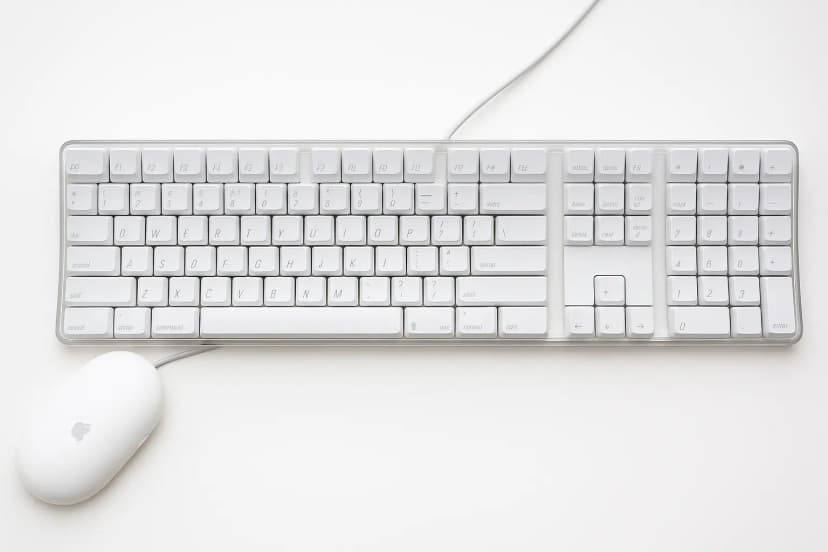عکس موس و کیبورد سیم دار اپل مدل A1048